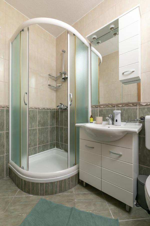 Apartman Mar18 Макарска Экстерьер фото