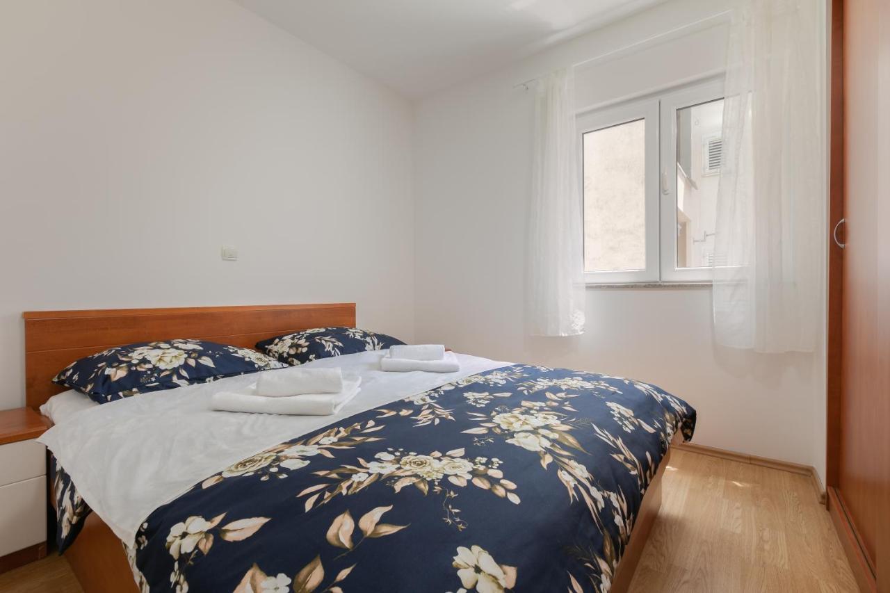 Apartman Mar18 Макарска Экстерьер фото